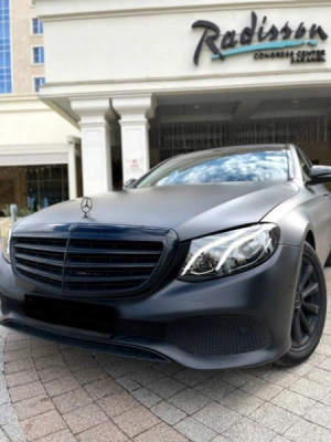 Mercedes E